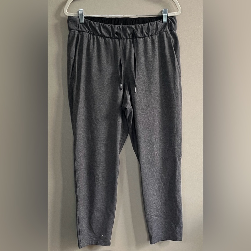 Lululemon On The Fly Heathered Gray pants size 12